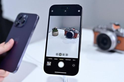Cài đặt nên thử khi chụp ảnh Tết bằng smartphone