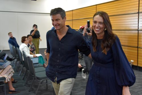 Thủ tướng New Zealand 'ngủ ngon lành' sau khi thông báo từ chức