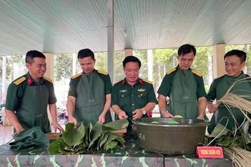 Sư đoàn 302 (Quân khu 7) khai mạc hoạt động 'Xuân chiến sĩ'