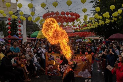 Châu Á tưng bừng đón Tết Nguyên Đán