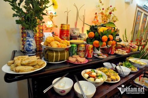 Gợi ý mâm cỗ cúng mùng 1 Tết đầy đủ, chi tiết