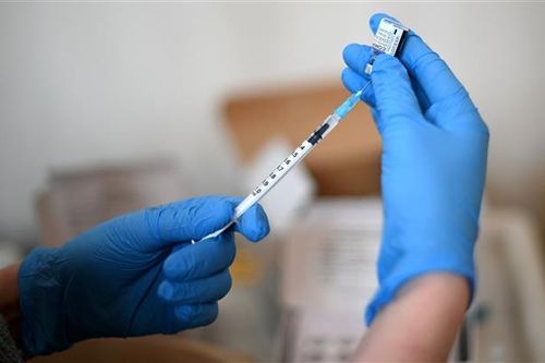 Vaccine của Cuba hiệu quả trong phòng chống ung thư gan và buồng trứng