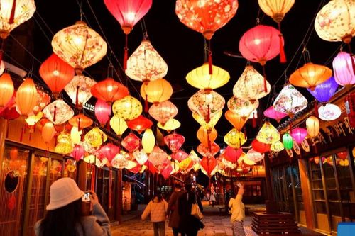 Không khí rộn rã chuẩn bị đón Tết của người dân Trung Quốc