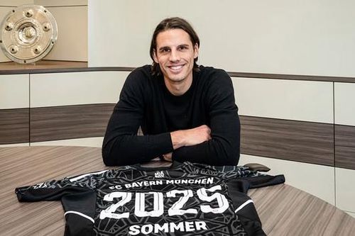 Bayern Munich chiêu mộ thủ môn Yann Sommer