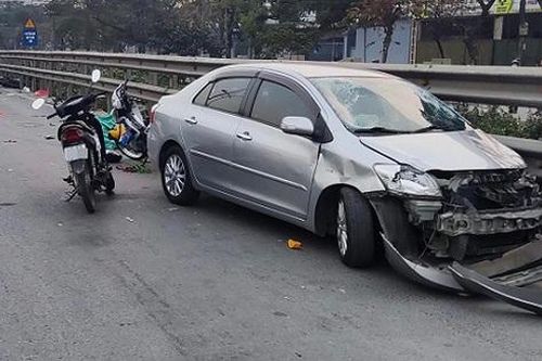 Lái xe vi phạm nồng độ cồn kịch khung làm 8 người bị thương