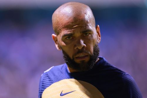 Dani Alves bị CLB Mexico hủy hợp đồng