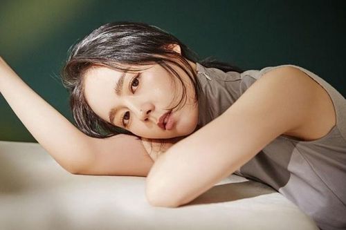 Han Ga In nói về tuổi thơ nghèo khó