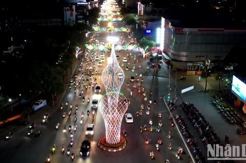 Thành phố Cần Thơ rộn ràng đón chào năm mới Quý Mão 2023