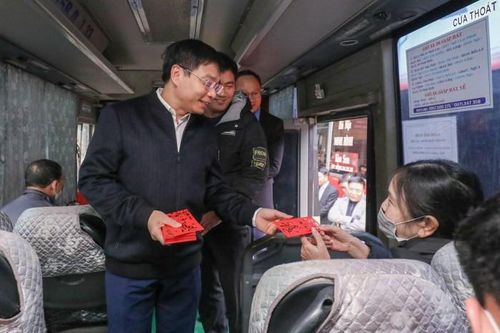 Vận tải hành khách tuyến cố định ngày cận tết tăng 200%