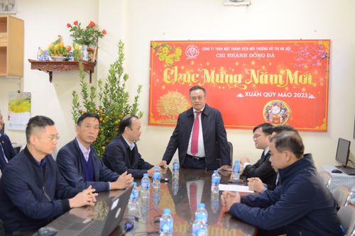 Chủ tịch Hà Nội động viên các đơn vị ứng trực phục vụ Tết