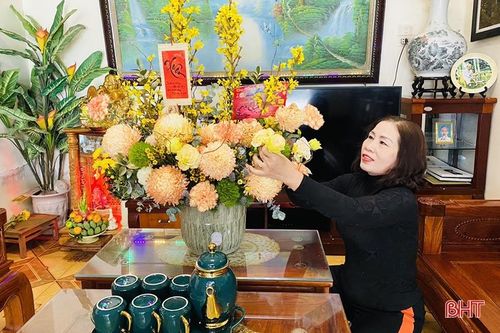 Người dân những xã nông thôn mới nâng cao rộn ràng đón tết