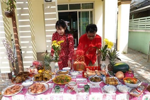 Xuân Quý Mão 2023: Đậm đà hồn Tết ở một gia đình Thái-Việt