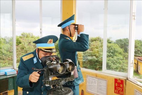 'Mắt thần' canh trời, giữ biển để đất nước vào Xuân