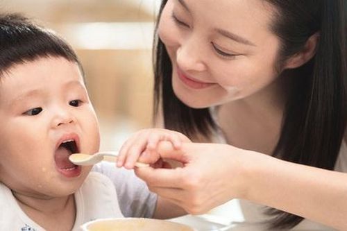 Bác sĩ gợi ý 4 loại thực phẩm nên bổ sung cho trẻ chậm nói trong dịp Tết