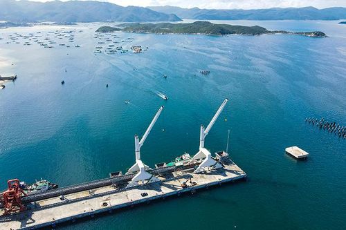 Nâng cánh cho khát vọng vươn tới
