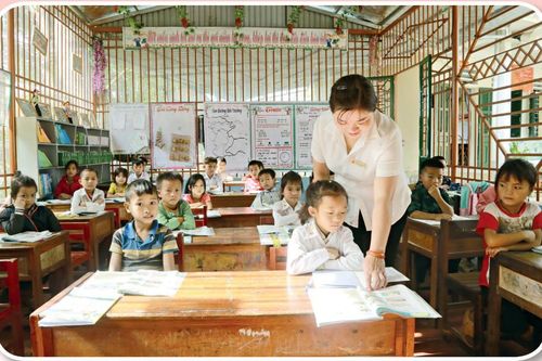 Chắp cánh ước mơ cho học sinh nghèo