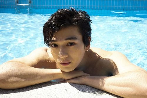 Anh em diễn viên Arata Mackenyu cùng thông báo kết hôn