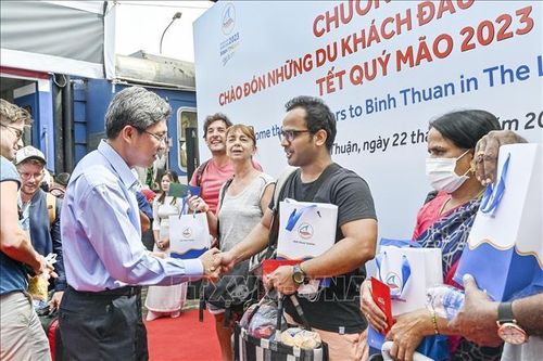 Bình Thuận: Đón du khách 'xông đất' vào ngày đầu Xuân Quý Mão năm 2023