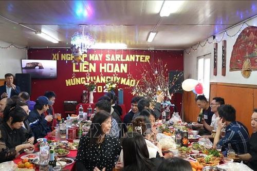 Tết đầm ấm của những người công nhân Việt Nam tại LB Nga