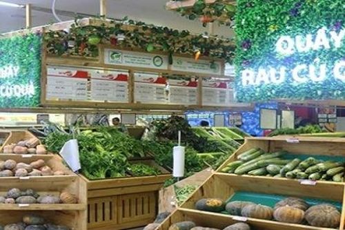 Thị trường ổn định ngày Mùng 1 Tết