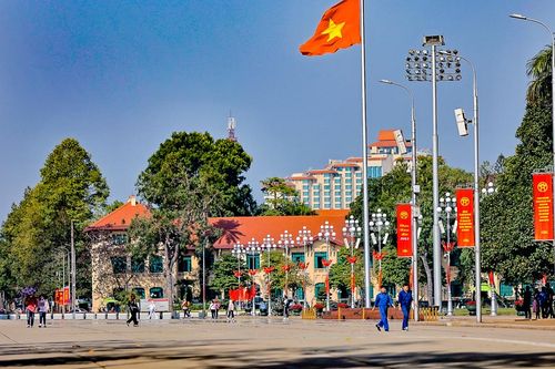 Bản lĩnh và tầm nhìn chiến lược