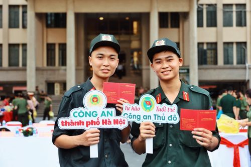 Hiến giọt máu đào trao ngàn yêu thương