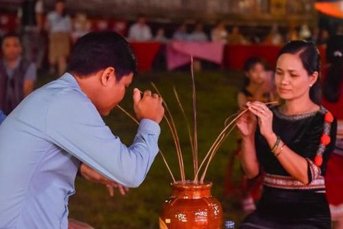 Giữ men say của đại ngàn