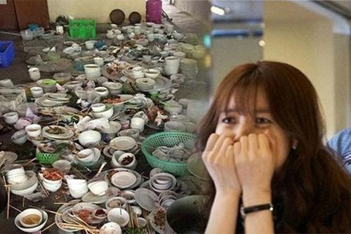 Cơn ác mộng mang tên 'rửa bát' của hội chị em ngày Tết