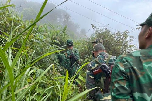 Ngày Tết của những người lính mang quân hàm xanh nơi biên giới Việt - Lào