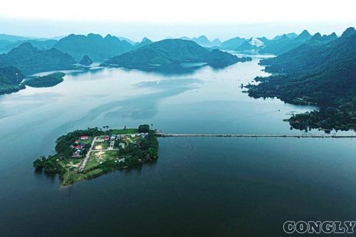 Ký ức về tiếng trống đêm giao thừa