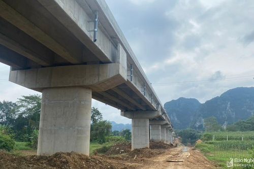 Nghệ An: Xuân về bên những cây cầu mới