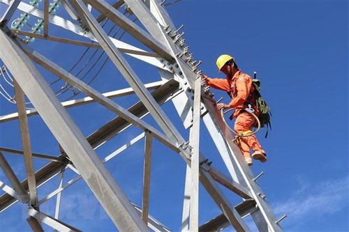 Thi công xuyên Tết, sửa chữa thiết bị tại Trạm biến áp 500kV Vĩnh Tân
