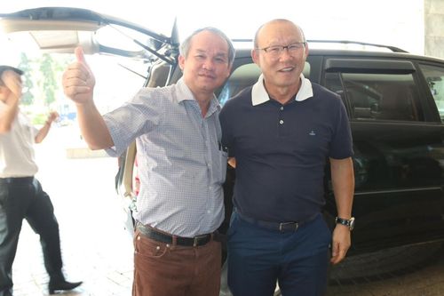 Tìm người phù hợp khó hơn chọn HLV giỏi thay ông Park