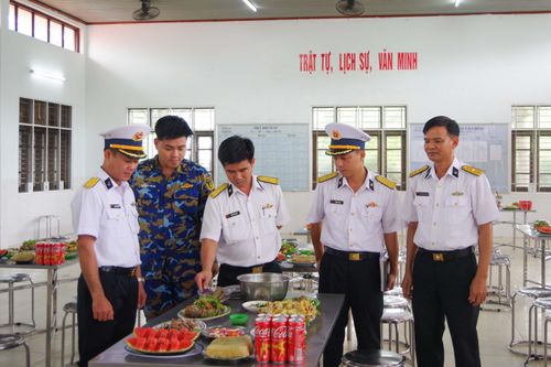 Lữ đoàn 101 tổ chức các hoạt động đón năm mới sôi nổi cho cán bộ, chiến sĩ