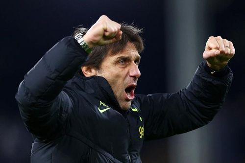 Conte: 'Chúng ta phải là những kẻ mộng mơ, phải như Kane'