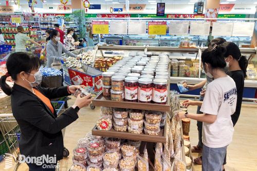 Năm 2023, dự kiến doanh thu bán lẻ hàng hóa, dịch vụ tăng từ 9-10%