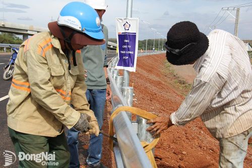 Duy trì 7 mũi thi công xuyên Tết tại dự án Đường cao tốc Phan Thiết - Dầu Giây