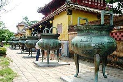 Lịch sử Việt Nam (Từ tiền sử đến năm 2007) (Kỳ 30)