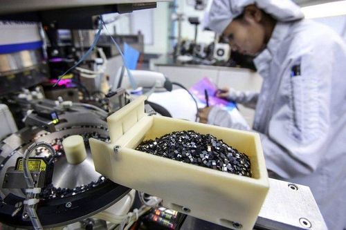 Nhật Bản và Hà Lan sẽ hạn chế xuất khẩu chip sang Trung Quốc
