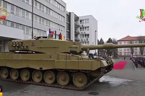 12 nước sẽ cung cấp xe tăng Leopard 2 cho Ukraine