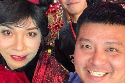Tiết lộ người được ví là 'phù thủy trang điểm' cho các nghệ sĩ Táo quân