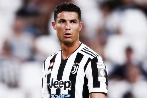 Ronaldo có nguy cơ bị cấm thi đấu sau bê bối của Juventus