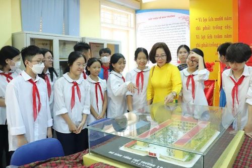 Nhận thức đầy đủ, triển khai quyết liệt hơn nữa Nghị quyết 29-NQ/TW