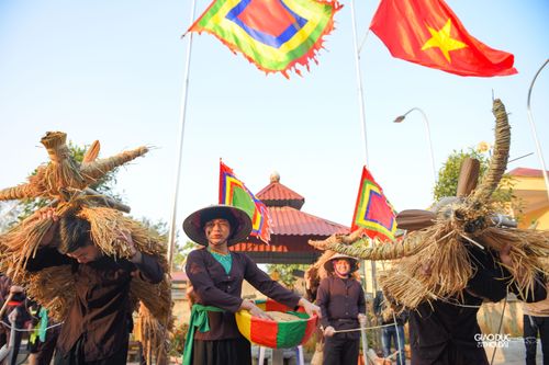 Độc đáo lễ hội trâu rơm, bò rạ nét đặc trưng của cư dân lúa nước
