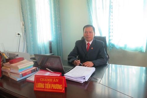 'Gieo' luật giữa mây xanh