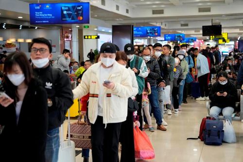 Bốn ngày Tết Quý Mão: Có hơn 300.000 khách qua sân bay Nội Bài
