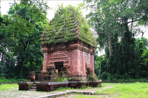 Những tháp Chăm… không trầm mặc - Bài cuối: Báu vật của du lịch ở Nam Trung Bộ