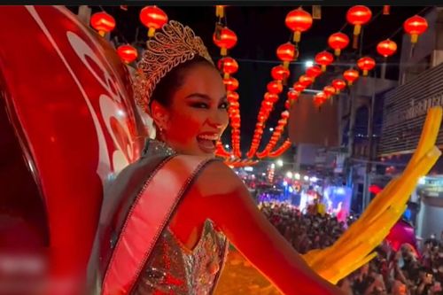 Out top chấn động tại Miss Universe 2022, đại diện Thailand vẫn được fan vây kín ngày về nước