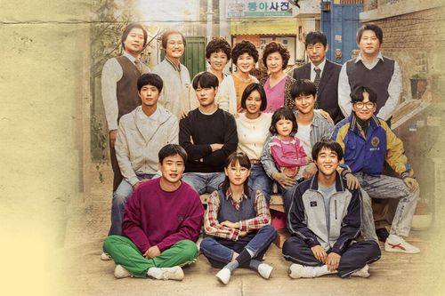 Top phim tâm lý tình cảm gia đình không thể bỏ lỡ: Reply 1988 của Park Bo Gum chưa có đối thủ?