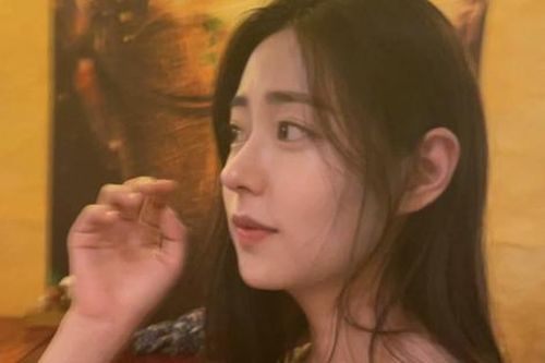Hoa hậu hot nhất 'Địa ngục độc thân' làm gì trong những ngày đến Việt Nam đón năm mới?